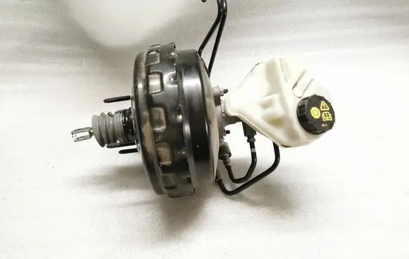 Audi A5 8T 8F Brake booster 8K0612103M