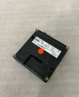 Audi A4 S4 B9 Central body control module 80D035285A
