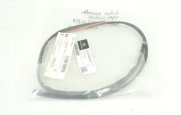 Mercedes-Benz CLS W257 Engine bonnet/hood lock release cable A2576780400