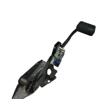 Ford Focus Brake pedal BV612467HB