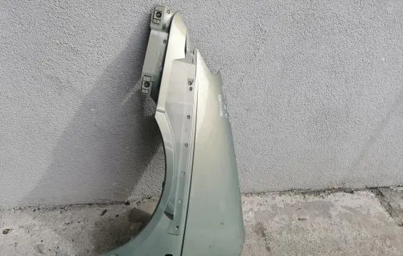 Renault Kangoo I Fender 8200152594