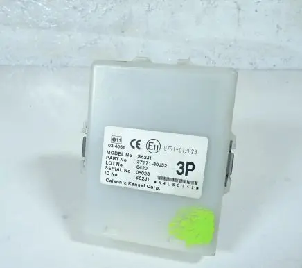 Suzuki SX4 Engine control unit/module 37171-80J52