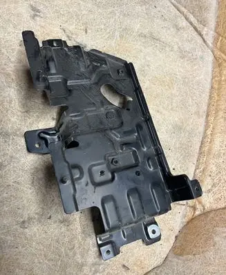 Volvo C30 Sound amplifier holder/bracket 31210089 3121008