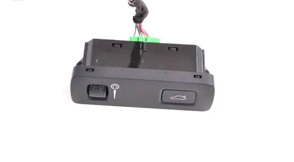 Volvo XC60 Tailgate/boot open switch button 31443873