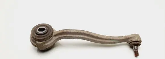Mercedes-Benz C W203 Front lower control arm/wishbone R20305