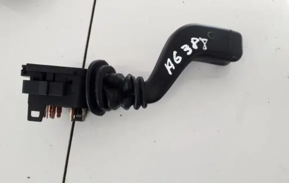 Opel Zafira A Indicator stalk 90560990 90560991