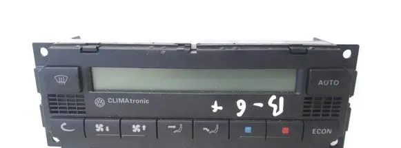 Volkswagen PASSAT B5.5 Air conditioner control unit module 5HB00813903