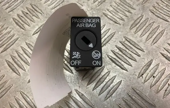 Volkswagen Tiguan Allspace Passenger airbag on/off switch 5Q0919237