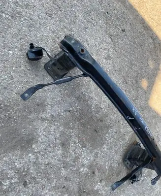 BMW X6 E71 Front bumper cross member