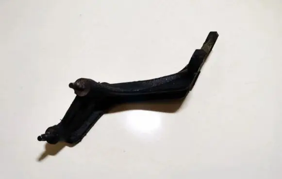 Ford Mondeo MK II Engine mounting bracket 96ag3k305ba