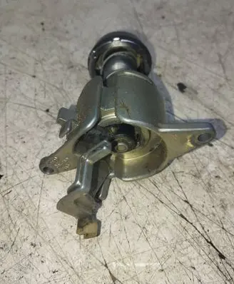 Audi 80 90 S2 B4 Ignition lock contact 