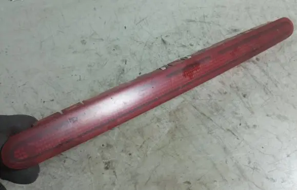 Volkswagen Touran I Third/center stoplight 1T0945097A