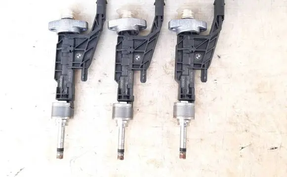 Mini One - Cooper F56 F55 Fuel injectors set 8656548 13538656548