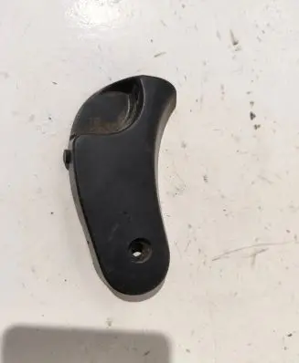 BMW 3 E46 Engine bonnet (hood) release handle 8223163
