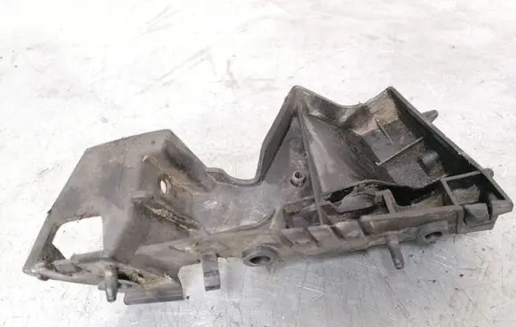 Audi Q5 SQ5 Fender mounting bracket 8R0807283C