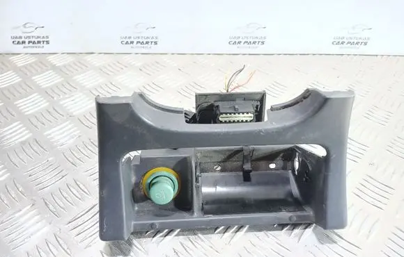 Renault Laguna I Ashtray (front) 7700425259