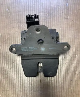 Ford Kuga I Tailgate/trunk/boot lock/catch/latch 01041312002 333011