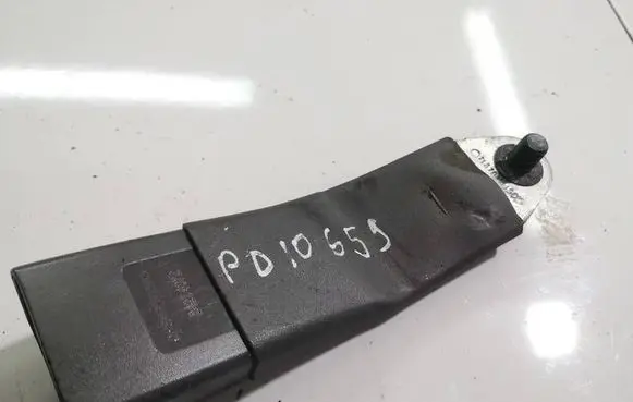 Chrysler Sebring (JS) Front seatbelt buckle 24214072