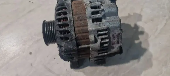 Citroen C4 I Picasso Generator/alternator 9640088080