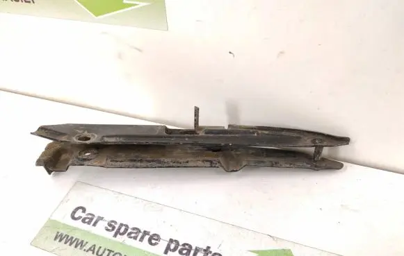 Mercedes-Benz S W221 Front bumper mounting bracket A2218850714 2218850714