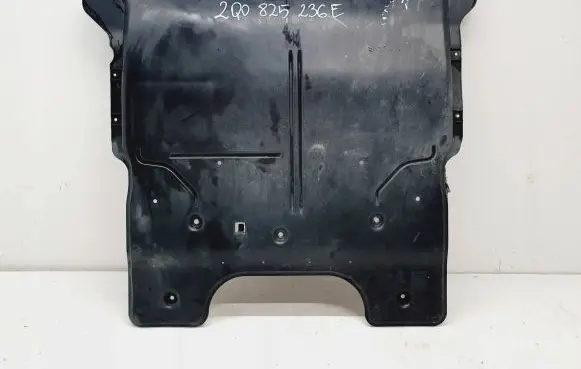 Volkswagen T-Cross Engine splash shield/under tray 2Q0825236F