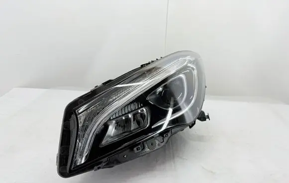 Mercedes-Benz CLA C117 X117 W117 Headlight/headlamp A1178206761 Z009Q004 1090074