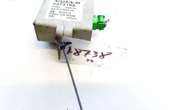 Volvo V70 Alarm control unit/module 9472105 668000w19