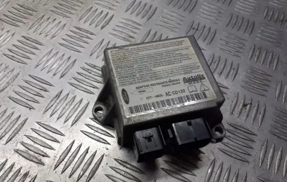 Ford Mondeo Mk III Airbag control unit/module 3S7T-14B056-AC
