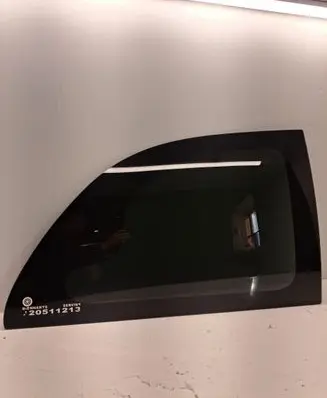 Chrysler Voyager Rear windscreen/windshield window 