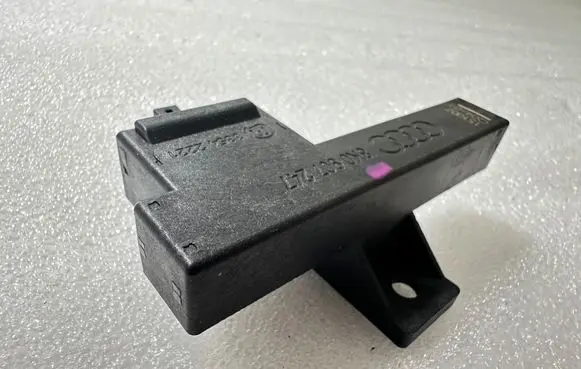 Audi A6 S6 C7 4G Keyless (KESSY) go control unit/module 8K0907247