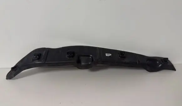 BMW M5 F90 Fender end trim 7352221 79491100 13114115