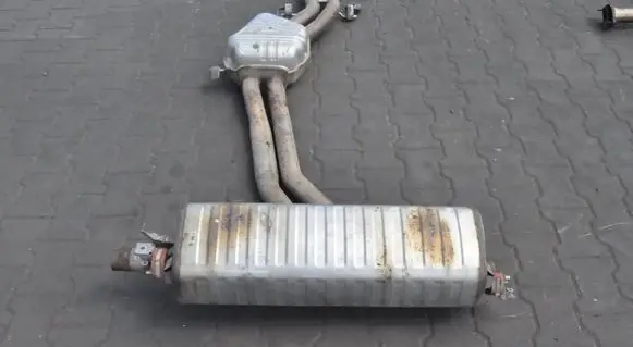 Porsche Cayenne (9Y0 9Y3) Rear muffler/silencer tail pipe 4M4253401H