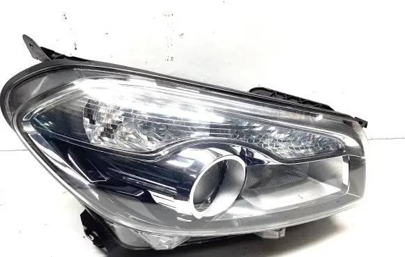 Nissan Qashqai+2 Headlight/headlamp 26010BR61B