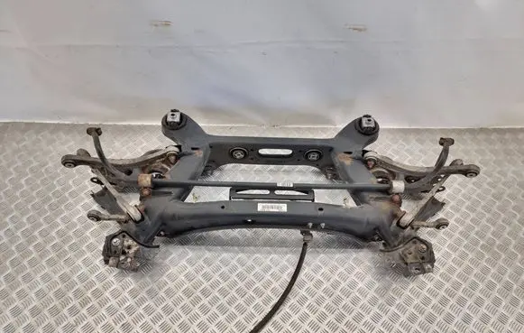 Mercedes-Benz E W212 Rear subframe 2123508903 2128903 2796337