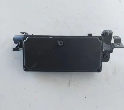 Windshield/windscreen camera