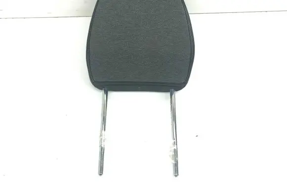 Nissan Qashqai J12 Front seat headrest 