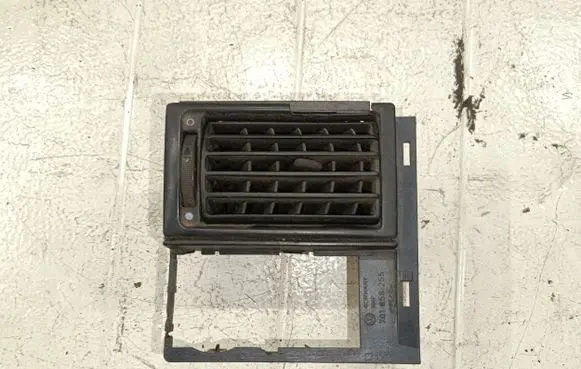 Volkswagen Transporter - Caravelle T4 Dash center air vent grill 701858255