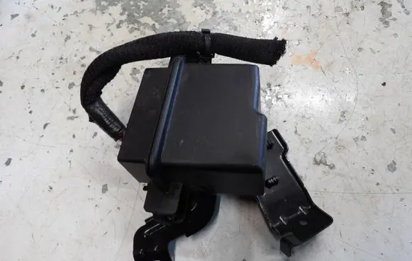 Renault Austral Fuse box set 243808345R 7271842430