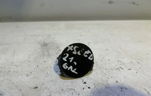 KIA Xceed Rear bumper row hook cap/cover 86688J7CA0