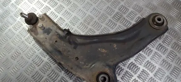 Renault Laguna II Front lower control arm/wishbone