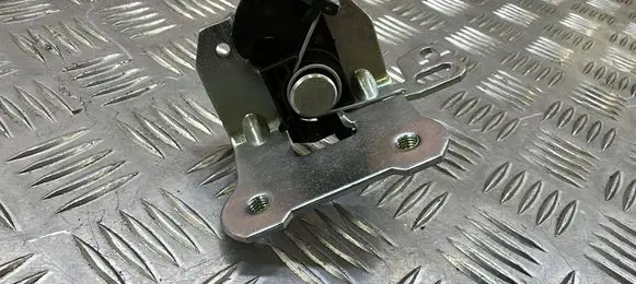 Mercedes-Benz E W212 Seat back rest lock catch A2049200572