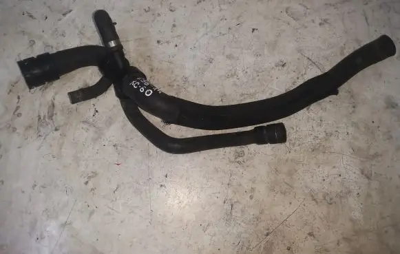 Volvo XC60 Engine coolant pipe/hose s4000250