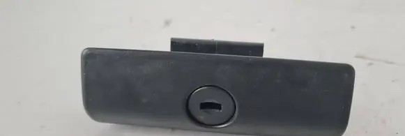 BMW X3 E83 Glove box lock 