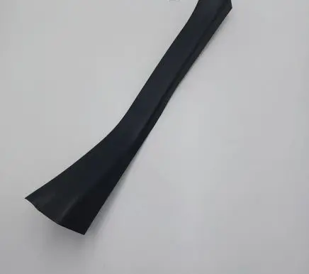 Nissan Leaf II (ZE1) Rear sill trim cover 769B73NLOA