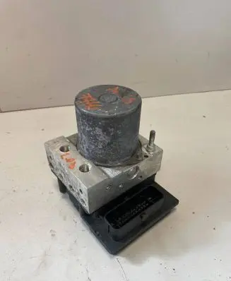 Audi A6 S6 C6 4F ABS Pump 4F0910517K 4F0614517K