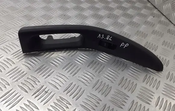 Audi A3 S3 8L Electric window control switch 8L3867172G