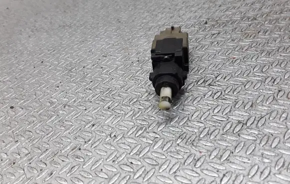Clutch pedal sensor