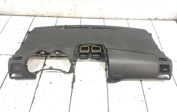 Toyota Auris 150 Dashboard 5530202070