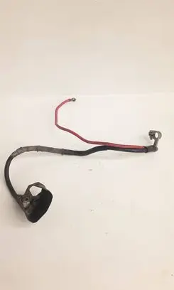 Volkswagen Touran I Positive cable (battery) 