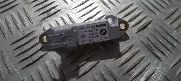 BMW X5 E53 Airbag deployment crash/impact sensor 6911038 0285002064